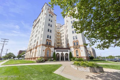 /international/us/400-deal-lake-drive-asbury-park-nj-110101011942/