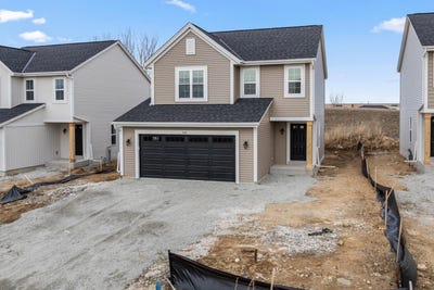 /international/us/619-belmont-dr-watertown-wi-110107638871/