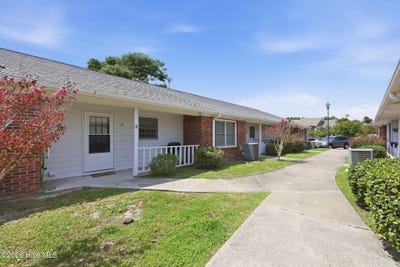 /international/us/3905-guardian-avenue-morehead-city-nc-110119586028/