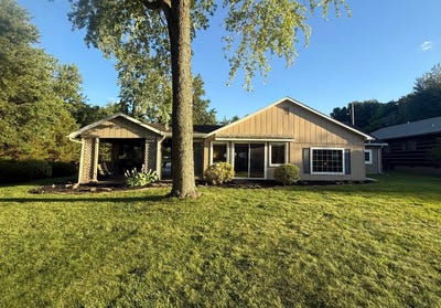 /international/us/5320-e-south-harbor-ln-olney-il-110108775110/
