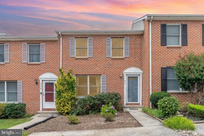 /international/us/932-monroe-street-harrisburg-pa-110101199191/