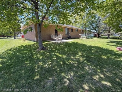 /international/us/205-sunset-boulevard-alpena-mi-110108438991/