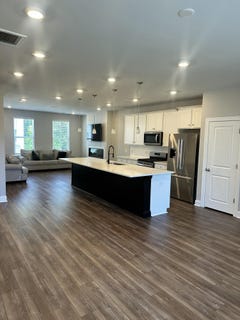 /international/us/1247-tice-lane-north-charleston-sc-110108552992/