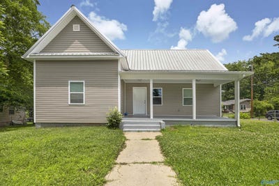/international/us/1403-hill-avenue-gadsden-al-110108506898/