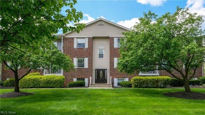 /international/us/10790-ravenna-road-twinsburg-oh-110107883537/