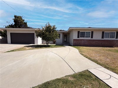 /international/us/322-e-mariposa-rialto-ca-110108639155/