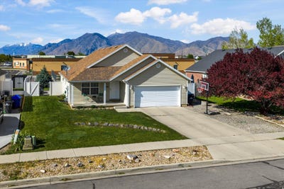 /international/us/2163-e-1400-s-spanish-fork-ut-110107456576/
