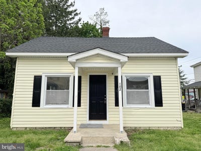 /international/us/102-montgomery-st-milford-de-110107986498/