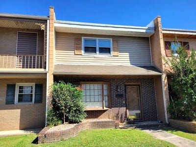 /international/us/606-calhoun-ave-unit-3-greenwood-sc-110102820572/