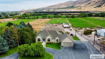 /international/us/7474-w-portneuf-road-pocatello-id-110119762854/