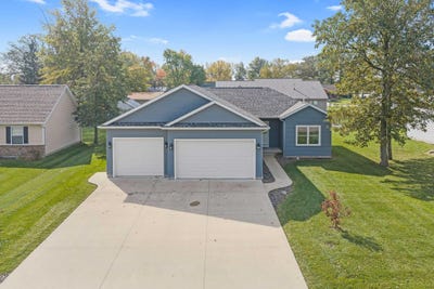 /international/us/235-n-pine-street-lakeview-oh-110120584704/