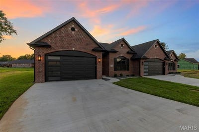 /international/us/3707-beechwood-court-cape-girardeau-mo-110101047421/