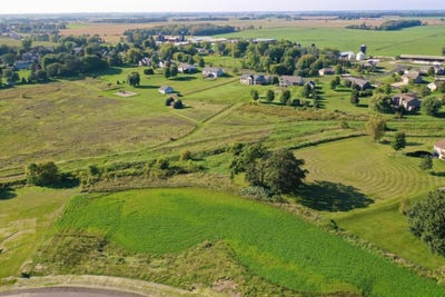 /international/us/lot-16-fissure-trail-columbus-wi-110101047616/?lang=zh-tw