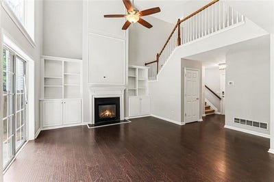 /international/us/227-highland-falls-drive-hiram-ga-110108295958/