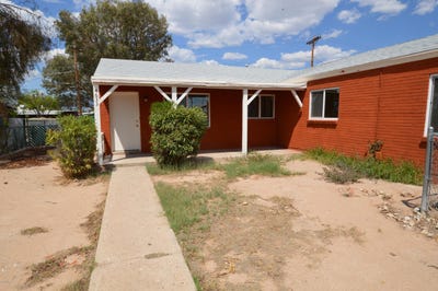 /international/us/4633-e-19th-street-tucson-az-110106673693/