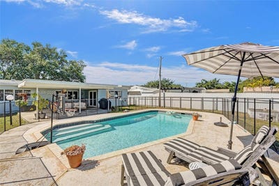 /international/us/3407-n-longfellow-cir-hollywood-fl-110098259991/