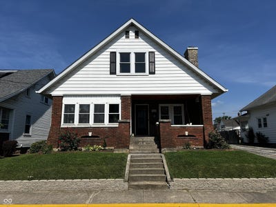 /international/us/215-n-main-street-batesville-in-110100843715/