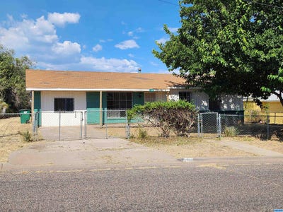 /international/us/704-lincoln-santa-clara-nm-110095064887/