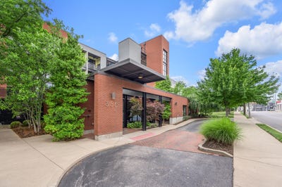 /international/us/350-e-short-street-lexington-ky-110108717549/