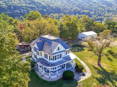 /international/us/7805-roanoke-rd-elliston-va-110120533616/