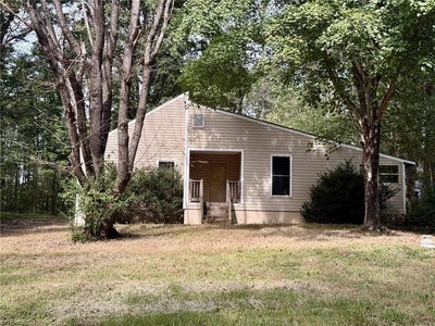 /international/us/6515-creek-run-road-walkertown-nc-110120057051/