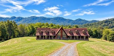 /international/us/756-rockhouse-road-fairdale-wv-110120086547/