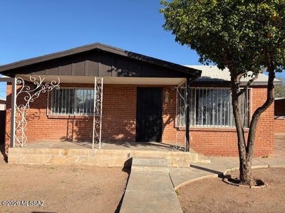 /international/us/6857-s-melody-avenue-tucson-az-110105642496/