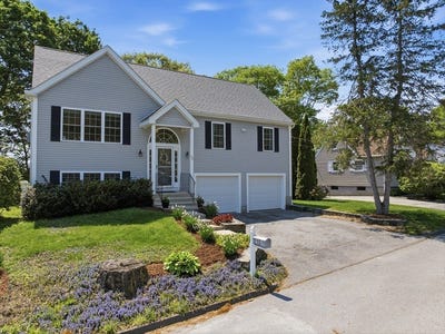 /international/us/15-primrose-street-worcester-ma-110108297867/