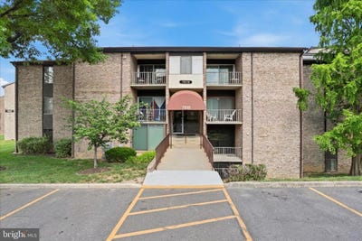 /international/us/7818-hanover-parkway-greenbelt-md-110108236421/