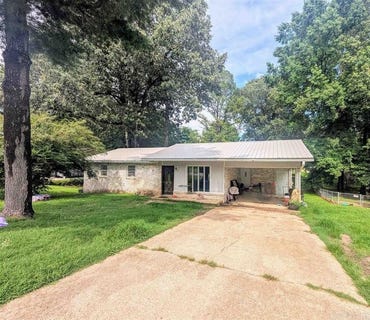 /international/us/363-lee-avenue-piggott-ar-110106231687/