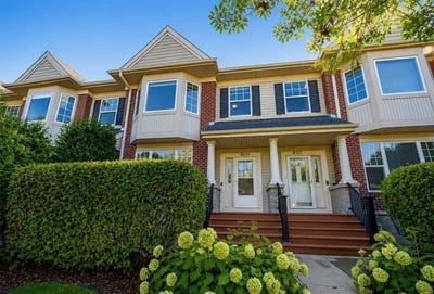 /international/us/8535-forestview-lane-n-maple-grove-mn-110120625091/