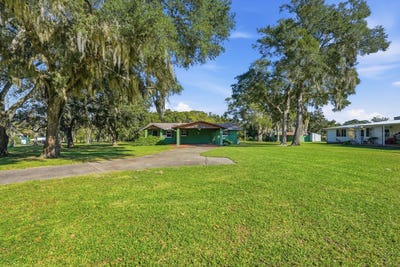/international/us/191-howes-street-oak-hill-fl-110103742776/