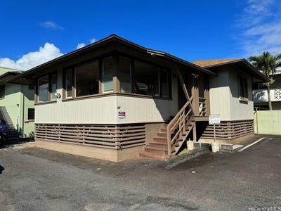 /international/us/55-mango-street-wahiawa-hi-110108631409/