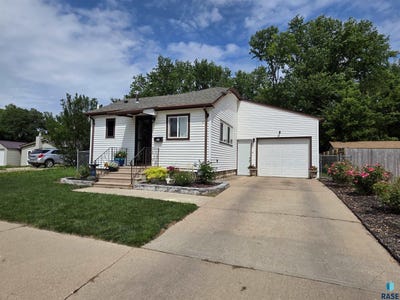 /international/us/1508-highland-ave-sioux-falls-sd-110100771951/