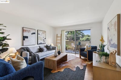 /international/us/1502-e-st-hayward-ca-110100924015/