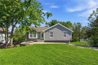 /international/us/1488-nw-foxboro-road-blue-springs-mo-110107745650/