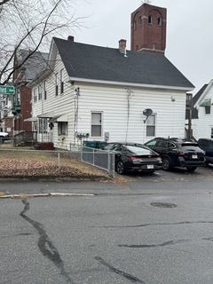 /international/us/89-mammoth-rd-lowell-ma-110106725786/