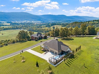 /international/us/178-skyhigh-drive-dunlap-tn-110120449558/