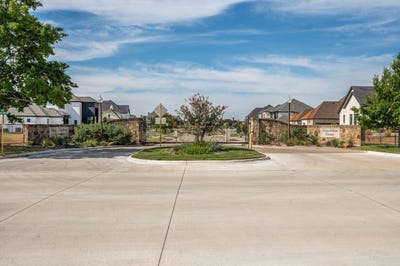 /international/us/1104-estate-drive-ennis-tx-110120042307/