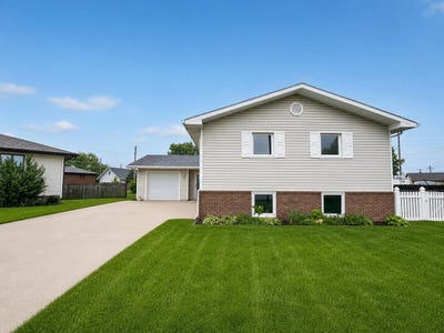 /international/us/2653-james-place-columbus-ne-110108303449/
