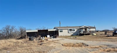 /international/us/701-state-highway-148-n-henrietta-tx-110104847267/