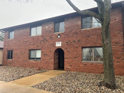 /international/us/1202-dean-drive-urbana-il-110107032638/