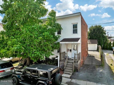 /international/us/23-25-leonard-street-mechanicville-ny-110101128111/?lang=pt