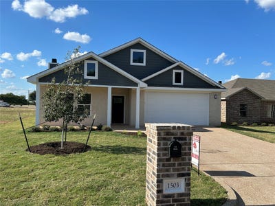 /international/us/1503-w-6th-street-mcgregor-tx-110102547822/