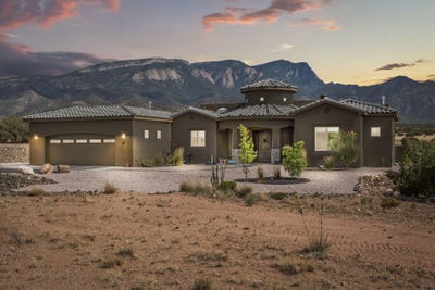 /international/us/4-morning-star-court-placitas-nm-110100380939/?lang=es