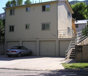 /international/us/736-bennett-avenue-glenwood-springs-co-110104103715/