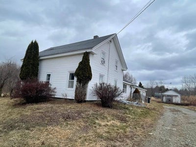 /international/us/229-avenue-rd-levant-me-110106761880/