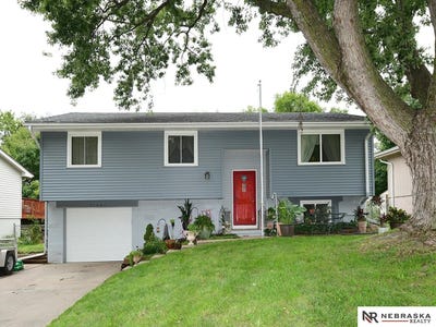 /international/us/12004-n-157th-street-bennington-ne-110120015722/