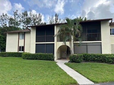 /international/us/4871-sable-pine-circle-west-palm-beach-fl-110100853124/