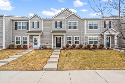 /international/us/10409-imperial-place-cedar-lake-in-110106097467/